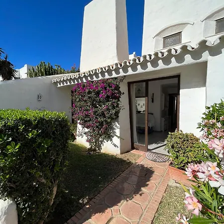 Villacana Next To The With Garden Jo12 * Estepona